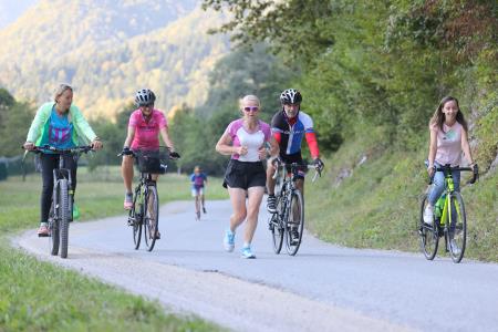 Podpora hčera in ekipe